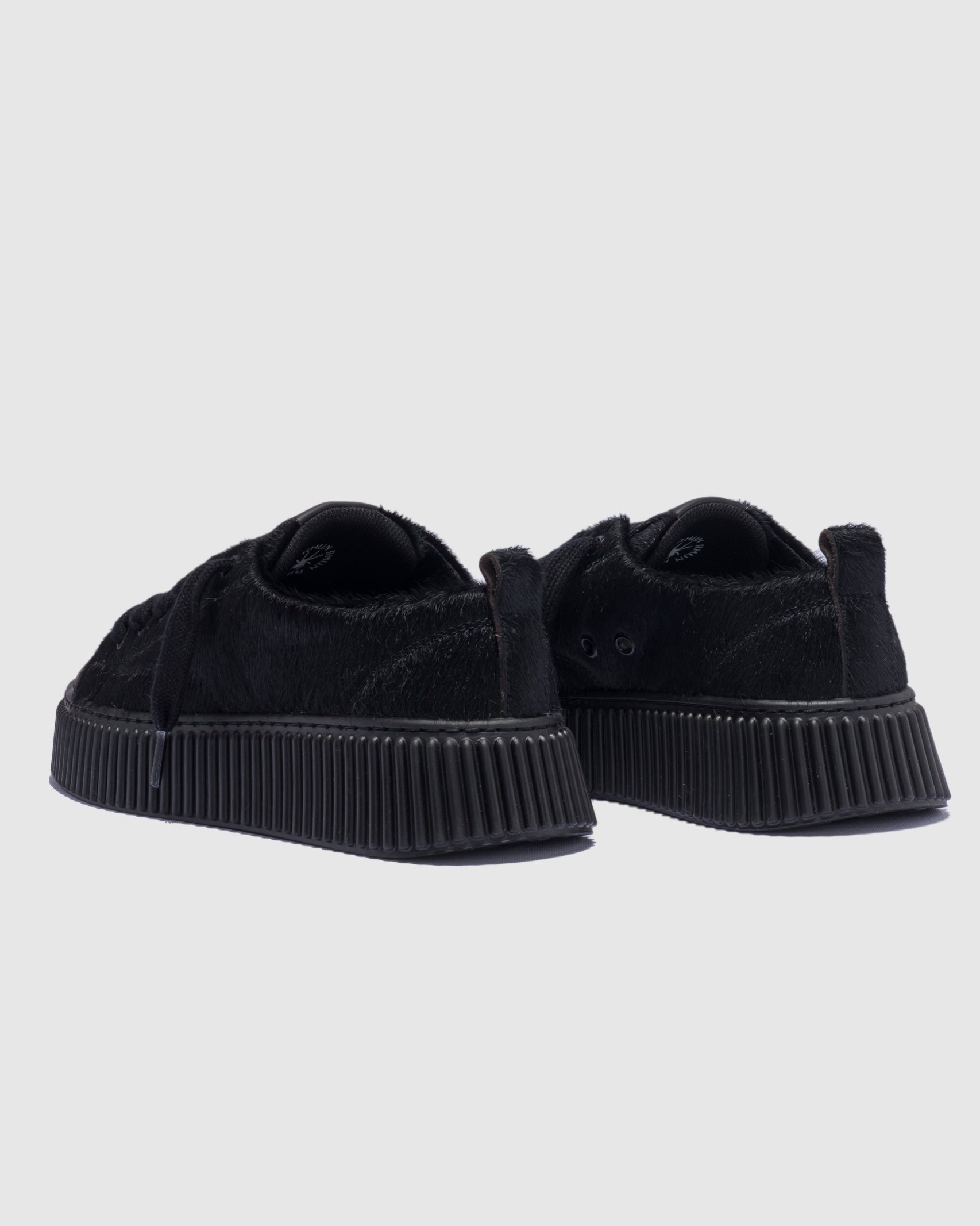 Sneakers 2020 Treble Black Pony